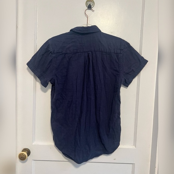 NAKED & FAMOUS
SHORT SLEEVE EASY SHIRT DOUBLE
WEAVE GAUZE SLUB - NAVY
$125.00 S - Picture 4 of 6